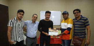 কৃষ্ণা মোশন পিকচার্স এবং রাজেশ কুমার পান্ডের প্রযোজনায় শুরু হতে চলেছে ওয়েব সিরিজ ‘পিকাসো’র শ্যুটিং Picasso- Akash, Rajesh ji, Sayan, director arudipta and sanjoy