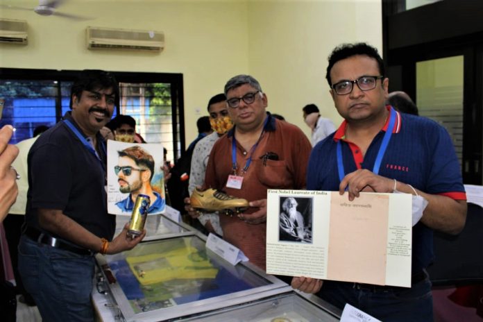 Autograph Collectors Club of India (Eastern Zone) are organising an Exhibition on Rare and Historical Autographs on paper& different Memorabilia