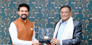 Framework for special celebrations on the occasion of “Maitri Diwas” on 6th December, 2021 to be explored The Minister for Information & Broadcasting of Bangladesh, Dr. Hasan Mahmud meeting the Union Minister for Information & Broadcasting, Youth Affairs and Sports, Shri Anurag Singh Thakur, in New Delhi on September 07, 2021