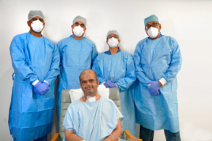 Dr. Sanath Kumar along with the treating doctors at Aster CMI