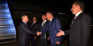 Arrival in Amur Region. With Deputy Prime Minister and Presidential Plenipotentiary Envoy to the Far Eastern Federal District Yury Trutnev (left), Deputy Prime Minister Marat Khusnullin, General Director of the Roscosmos State Corporation for Space Activities Dmitry Rogozin and Amur Region Governor Vasily Orlov (right).