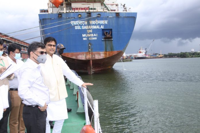 Union Minister of State for Ports, Shipping and Waterways Shantanu Thakur Inaugurates 3 Projects at Syama Prasad Mookerjee Port, Kolkata