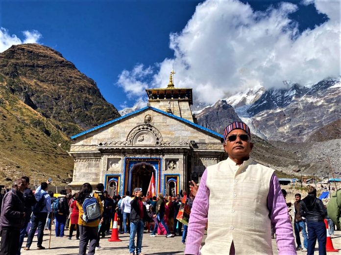 Shri Dilip Ghosh, BJP National Vice President in Kedarnath Temple