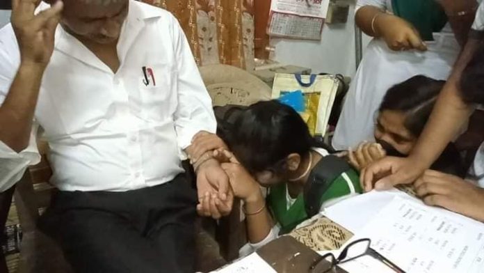 দশগ্রামের রামকৃষ্ণ বিদ্যাপীঠ ছাত্র শিক্ষকের ভালোবাসায় অক্ষয় হলো সারাদেশে