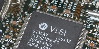 A VLSI VL82C106 Super I/O chip Photo Wikipedia