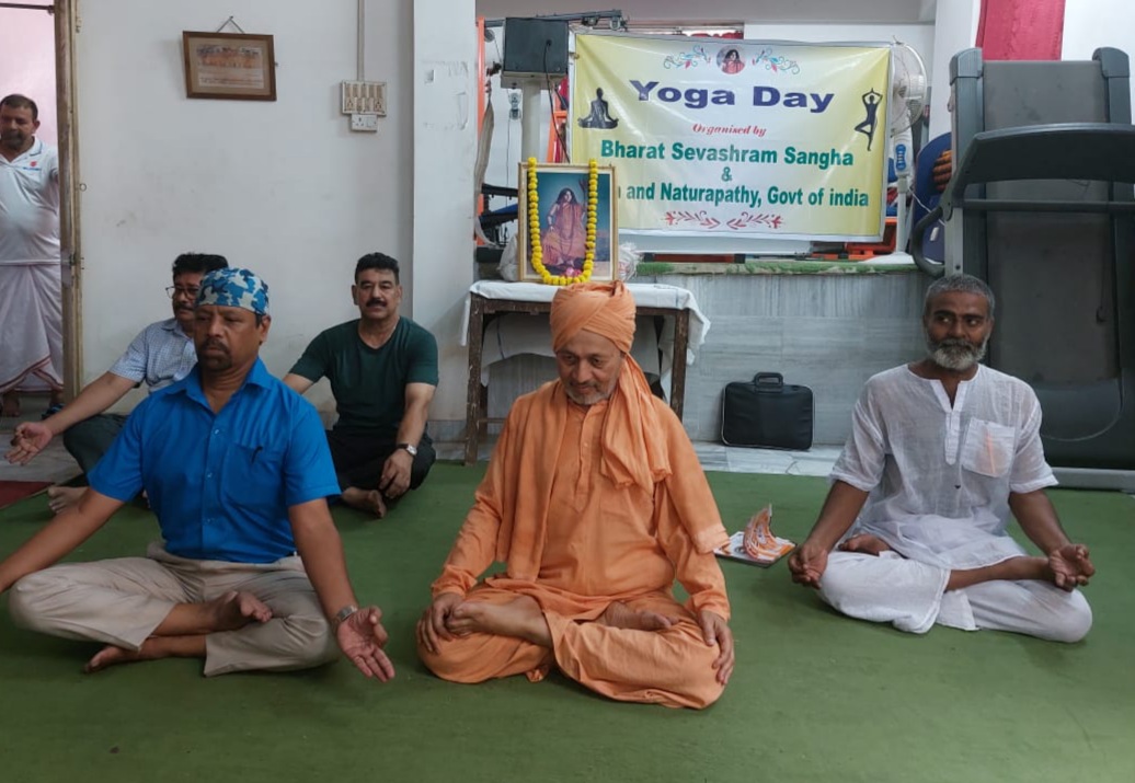 International YOGA Day at Bharat Sevashram Sangha