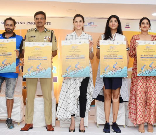 Chief Guest Shri C.V. Anand, Commissioner of Police, Hyderabad; flanked by (L-R) Shri SK Joshi, Trustee, AMF & Past Chief Secretary, Telangana; Shri Aditya Mehta, Founder, Aditya Mehta foundation; Ms Shilpa Reddy, Trustee, AMF & Ex Mrs. India & Entrepreneur; Ms Lakshmi Manchu, Mentor to AMF & Actress, Philanthropist; Ms Regina Cassandra, Trustee, AMF & Actress & Shri K Durga Prasad, Mentor to AMF & Past DG, CRPF; releasing the poster of the Infinity Ride 2022, hosted by Aditya Mehta Foundation (AMF), to be held from 6th to 18th September 2022 from Shimla to Kaza-Manali; at Jubilee Hills International Centre, today.