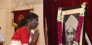President of India pays homage to Dr. Sarvepalli Radhakrishnan on his birth anniversary  