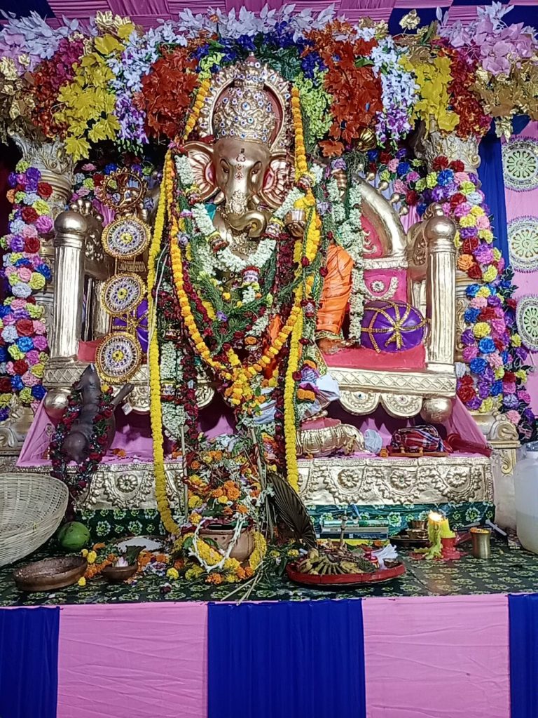 দমদমের বাউল বেকারির গনেশ পূজার আয়োজনে আমাদের পুজো অনন্য