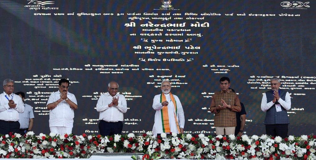 PM lays the foundation stone and dedicates to the Nation of Multiple Projects worth over Rs. 8000 crore, at Amod, Bharuch, in Gujarat on October 10, 2022.