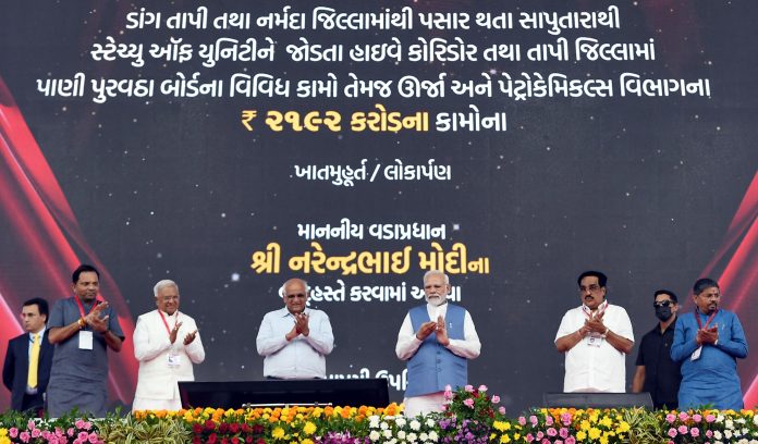 PM at the foundation stone laying ceremony of multiple development initiatives worth over Rs. 1970 crore at Vyara, Tapi, Gujarat on October 20, 2022.