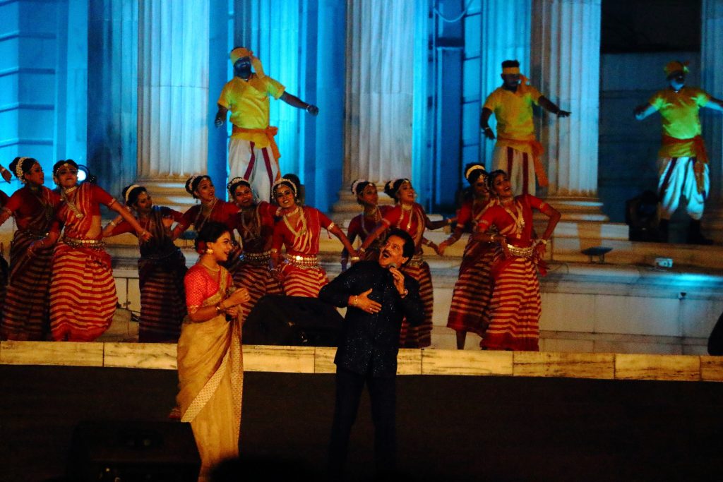 Cultural Show by Udit Narayan & Iman Chakraborty - Vijay Diwas 2022 By Srinika Munshi