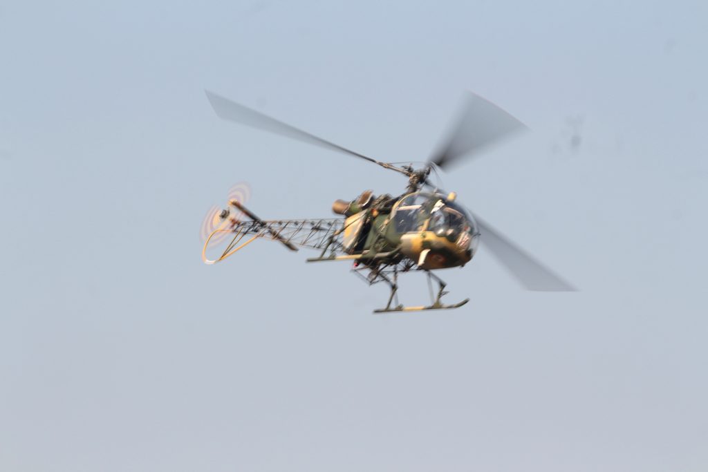 Helicopter At Vijay Diwas 2022 dropping Arms 4