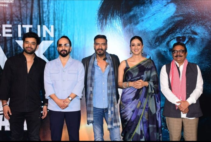 The trailer for Ajay Devgn’s Bholaa is out now! The film stars Mass Maharaja Ajay Devgn, Tabu, Vineet Kumar, Gajraj Rao, Sanjay Mishra, Deepak Dobriyal, and Amala Paul in pivotal roles.