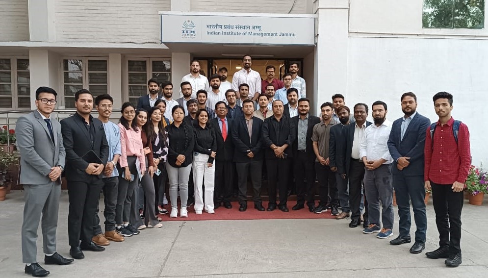 Second Batch of Capacity Building Program on Small Business Development Units by IIM Jammu concludes on a promising note