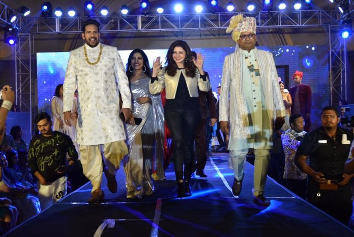 Wedding and Summer Collection launch by Designer Vandana N Gupta & Pankaj Kumar held at Raajkutir, Kolkata where Bhagyashree, Bollywood actress walked the ramp as the showstopper.