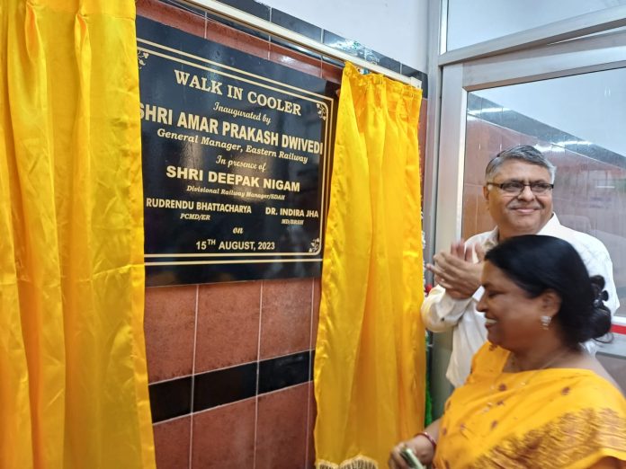 Shri Amar Prakash Dwivedi, General Manager, Eastern Railway inaugurated a series of advanced medical facilities at B. R Singh Railway Hospital on the occasion of 77th Independence Day.