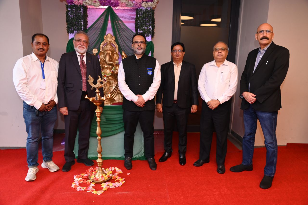 L-R: Mr. Rahul Chowrashia, Chairman – Mishti Udyog, Mr. Jatinder Kapur of N K Kapur & Co Pvt Ltd, Mr. Aisf Ahmed, Treasurer, National Restaurant Association of India, Mr. Zakir Hossain, Chief Convener of 20th International Foodtech 2023, Mr. Jayant Kr. Aikat IAS, Commissioner – Department of Food Processing Industries, Government of West Bengal and Mr. Aseem Soni, CEO, Mio Amore at the inauguration of three-day 20th International Foodtech Kolkata 2023, Eastern India's Premier B2B Exhibition.