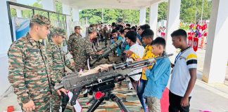VISIT TO NARANGI MILITARY STATION UNDER PROJECT AROHAN 270 Students of class IX-XII from Nagaon and Hojai Districts alongwith their Mentors visited the Narangi Military Station under 'Project Arohan.'