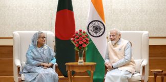 PM meets H.E. Sheikh Hasina Prime Minister of Bangladesh The Prime Minister, Shri Narendra Modi today met H.E. Sheikh Hasina, the Prime Minister of Bangladesh at his official residence.