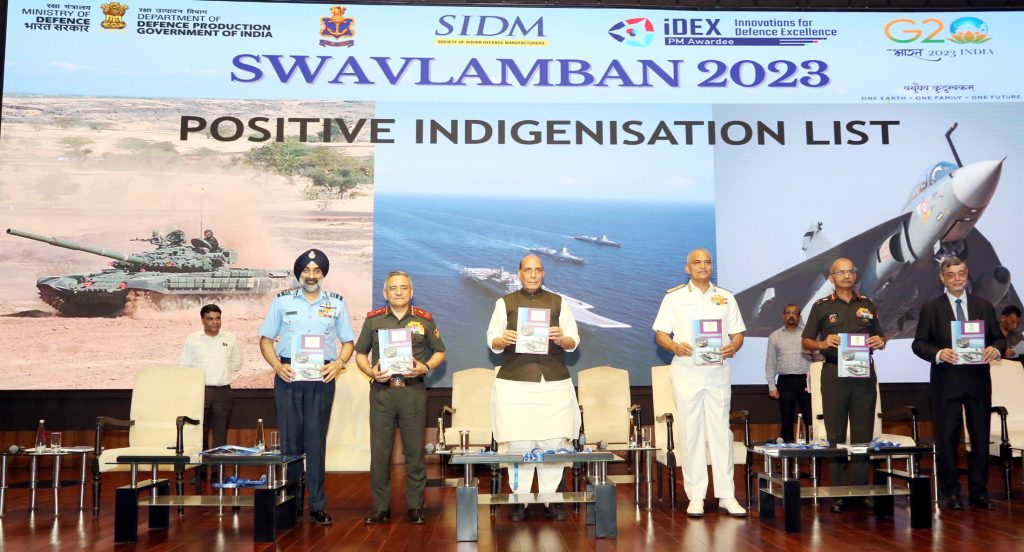 The Union Minister for Defence, Shri Rajnath releases the fifth Positive Indigenisation List at the plenary session of ‘Swavlamban 2.0’, the two-day seminar of Naval Innovation and Indigenisation Organisation (NIIO), in New Delhi on October 04, 2023.