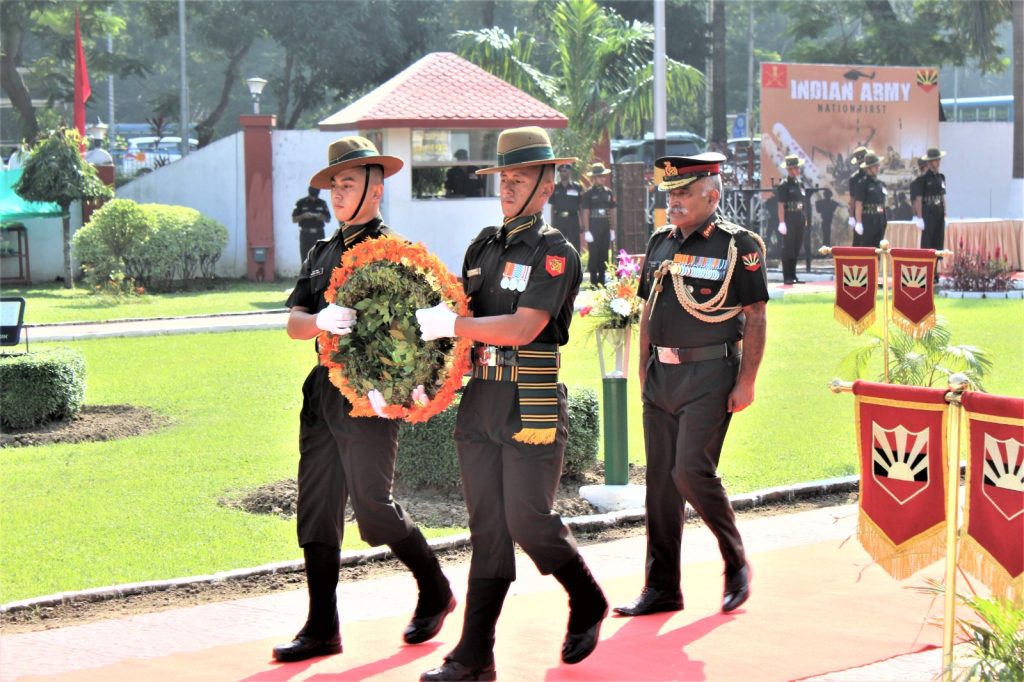 Lt Gen R P Kalita, PVSM, UYSM, AVSM, SM, VSM, GOC-in-C Eastern Command laid a wreath at Vijay Smarak to pay tribute to Bravehearts who made the supreme sacrifice in the service to the nation.