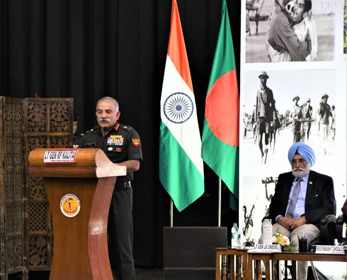 Lt Gen RP Kalita, PVSM, UYSM, AVSM, SM, VSM, Army Commander, Eastern Command, graced the occasion and extended heartfelt felicitations to the Mukti Jodhas and War Veterans on 52nd Vijay Diwas.