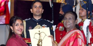 PRESIDENT OF INDIA PRESENTS SPORTS AND ADVENTURE AWARDS 2023 The President of India, Smt Droupadi Murmu presenting the Arjuna Award 2023 to Sushri Ayhika Mukherjee for Table Tennis in a glittering ceremony at Rashtrapati Bhavan, in New Delhi on January 09, 2024.