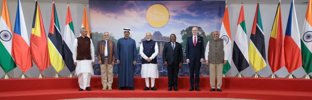 PM with visiting Heads of State/Government and other participating dignitaries at the 10th Vibrant Gujarat Summit at Gandhinagar, in Gujarat on January 10, 2024.