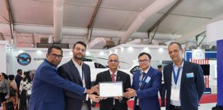 Airbus Helicopters and Heligo sign services contract for H145 fleet Sunny Guglani, Head of Airbus Helicopters, Airbus India and South Asia presenting the H145 model to Heligo Charters Private Limited.