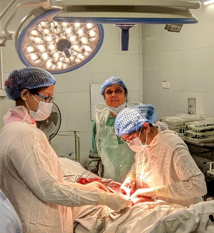 MEDICAL MARVEL: SUCCESSFUL REMOVAL OF MASSIVE 7 KG BENIGN TUMOR BY B. R. SINGH HOSPITAL'S GYNAECOLOGY DEPARTMENT