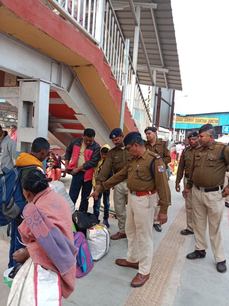 The security team of Eastern Railway is on high alert and increased vigilance in the wake of Republic Day celebrations to curb any kind of disrupting activities in Railway jurisdiction. 