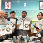 Union Minister of Agriculture & Farmers’ Welfare and Tribal Affairs, Shri Arjun Munda launched the Framework for Voluntary Carbon Market in Agriculture Sector and Accreditation Protocol of Agroforestry Nurseries in Delhi today.