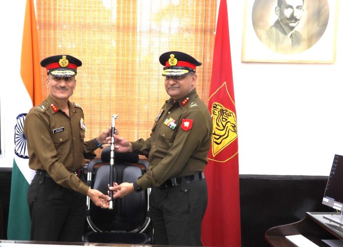 MAJOR GENERAL RAJESH A MOGHE, VSM, APPOINTED AS THE GOC BENGAL SUB-AREA (Right)