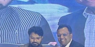 Motovolt Mobility Pvt Ltd Adjudged ‘Best Promising Start-up’ The award was handed over to Mr. Tushar Choudhary, Founder & CEO, of Motovolt Mobility Pvt Ltd by Mr. Babul Supriyo, Hon'ble Minister-in-Charge, Information Technology & Electronics and Non-conventional & Renewable Energy Sources, Government of West Bengal.