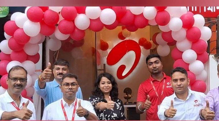 Airtel doubles its retail store presence in Kolkata.