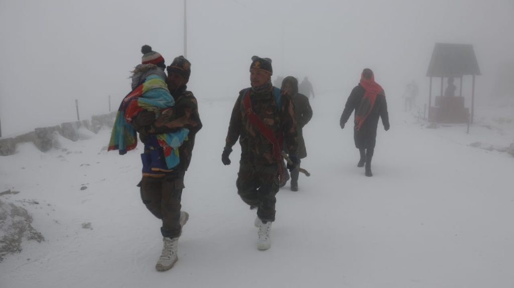 Sudden Snowfall in East Sikkim, 500 Stranded Tourists Rescued by Troops of Trishakti Corps Indian Army.
