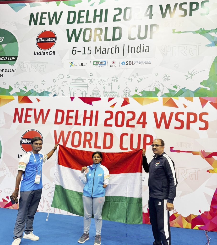 (L-R) Team Aditya Mehta Foundation (L-R) Vinay Kumar Pampari, Coach, Parashooting; Pavani, Parashooter, Bronze medalist in R11 mixed event at the World Shooting Para Sport (WSPS) World Cup, New Delhi & Vijay Mohan Singham, Coach, Parashooting; at the WSPS, today.