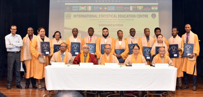 Trainees with the Guest and Officials of ISI on the 75th Convocation of ISEC at ISI, Kolkata on 27.06.24
