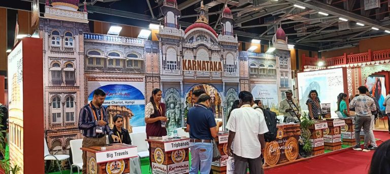 Karnataka Tourism Triumphs at IITM Chennai, Awarded "Medical Tourism Destination of the Year."