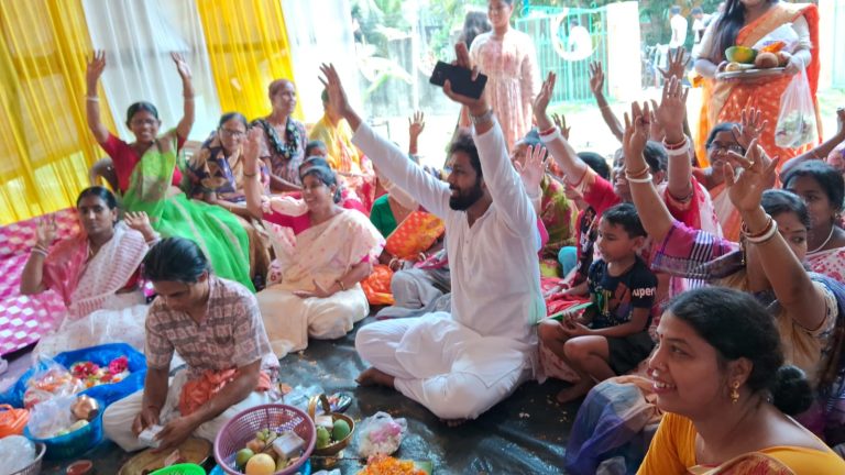 বাউড়িয়ায় রামনবমী পুজোয় মাতলেন মুসলিম,খ্রিস্টান সহ বিভিন্ন ধর্মাবলম্বী মানুষ