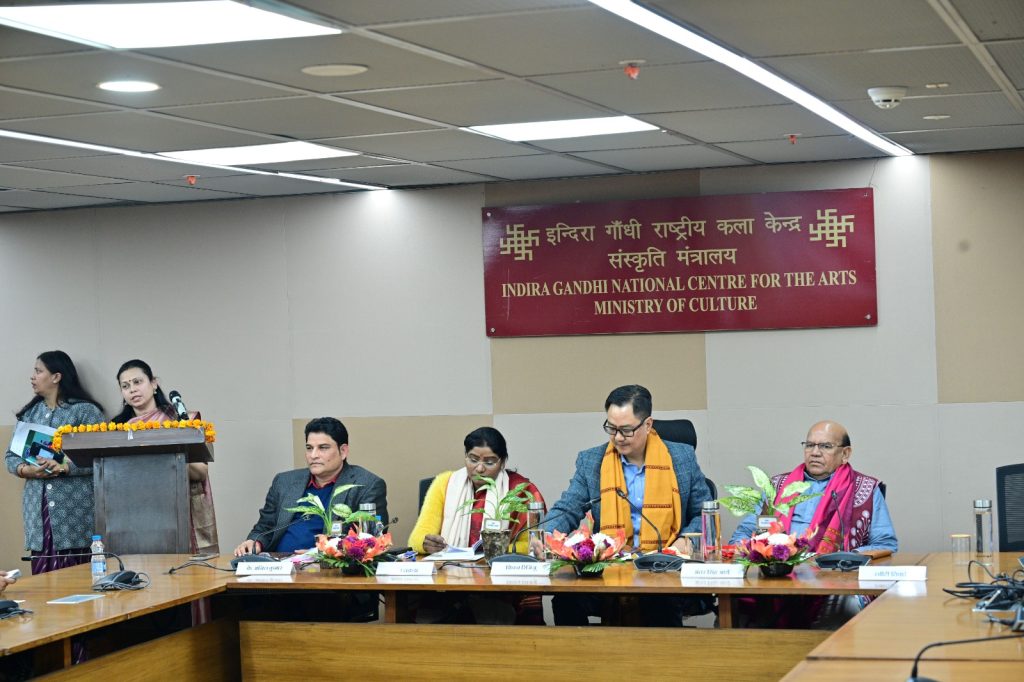 Shri Kiren Rijiju along with other dignitaries during the Gyanpath Series book discussion on ‘Bhartiya Janjatiya Samaj’
