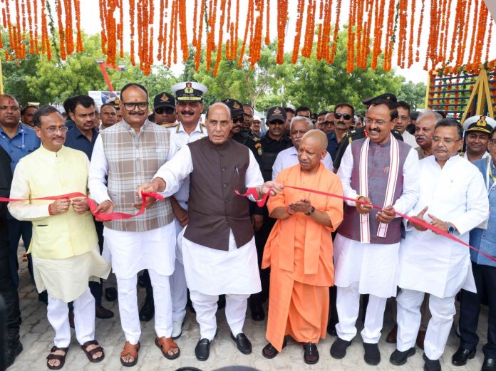Rajnath Singh, Yogi Adityanath Inaugurate ‘Nausena Shaurya Vatika’ in Lucknow, Honour Indian Navy’s Legacy Rajnath Singh, Yogi Adityanath Inaugurate ‘Nausena Shaurya Vatika’ in Lucknow, Honour Indian Navy’s Legacy
