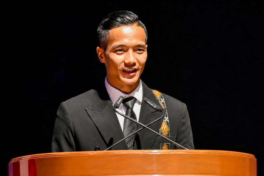 Indian National Team player Lallianzuala Chhangte addressing the gathering ahead of the 135th IndianOil Durand Cup Trophy Tour at the Rashtrapati Bhavan Cultural Centre in New Delhi on Tuesday.