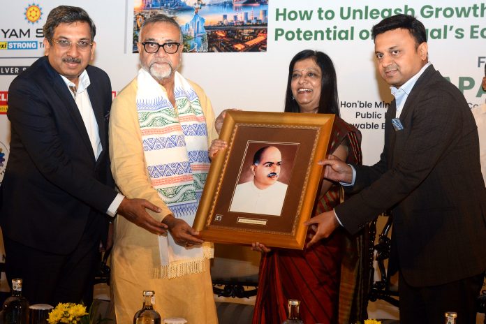 L - R : Presentation of Memento by - Shri Munish Jhajharia, Senior Vice President, MCCI to Shri Tapas Roy, Hon'ble Minister of Industry, Commerce & Enterprises and Public Enterprises & Industrial Reconstruction, Government of West Bengal, Smt. Priti A. Sureka, President, MCCI and Shri Anirudh Jhunjhunwala, Vice President, MCCI at the Felicitations & Special Session with Shri Tapas Roy, Hon'ble Minister of Industry, Commerce & Enterprises and Public Enterprises & Industrial Reconstruction, Government of West Bengal on "How to Unleash Growth Potential of Bengal's Economy", held today, 8 July 2026 L - R : Presentation of Memento by - Shri Munish Jhajharia, Senior Vice President, MCCI to Shri Tapas Roy, Hon'ble Minister of Industry, Commerce & Enterprises and Public Enterprises & Industrial Reconstruction, Government of West Bengal, Smt. Priti A. Sureka, President, MCCI and Shri Anirudh Jhunjhunwala, Vice President, MCCI at the Felicitations & Special Session with Shri Tapas Roy, Hon'ble Minister of Industry, Commerce & Enterprises and Public Enterprises & Industrial Reconstruction, Government of West Bengal on "How to Unleash Growth Potential of Bengal's Economy", held today, 8 July 2026
