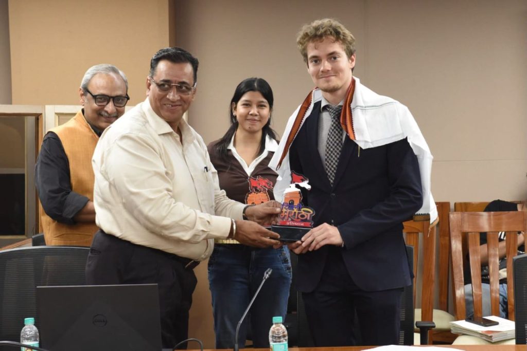 IGNCA Hosts International Interaction for UNESCO Recognition of Pandharpur Wari.