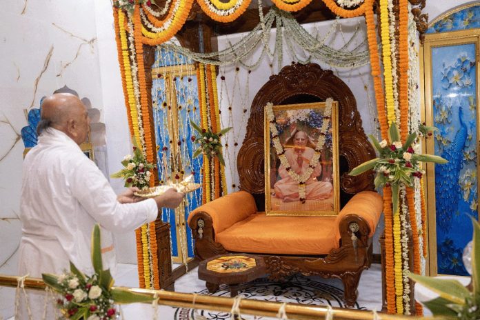 মায়াপুরে শ্রীল ভক্তি স্বরূপ তীর্থ মহারাজের ৮৪তম আবির্ভাব তিথি পালিত, উদ্বোধন হল আধুনিক গেস্ট হাউস ও ‘গোপাল’স প্রসাদম হল’