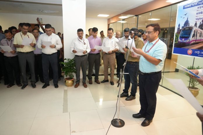 INTEGRITY PLEDGE TAKEN IN METRO RAILWAY.