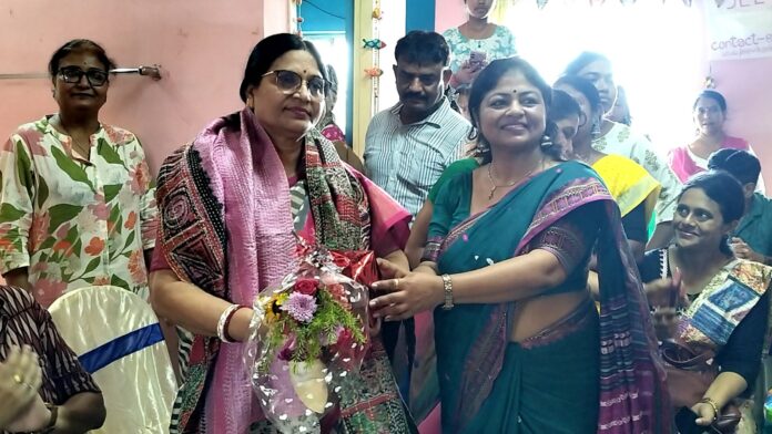 নারীদের স্বনির্ভর করতে কলকাতায় ‘অনন্যা’ স্কিল ডেভেলপমেন্ট ইনস্টিটিউটের পথচলা শুরু নারীদের স্বনির্ভর করতে কলকাতায় ‘অনন্যা’ স্কিল ডেভেলপমেন্ট ইনস্টিটিউটের পথচলা শুরু