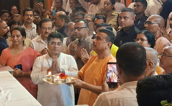 রাধাষ্টমীতে বাগবাজার গৌড়ীয় মঠে মুখ্যমন্ত্রী শুভেন্দু অধিকারী, অংশ নিলেন সন্ধ্যারতিতে